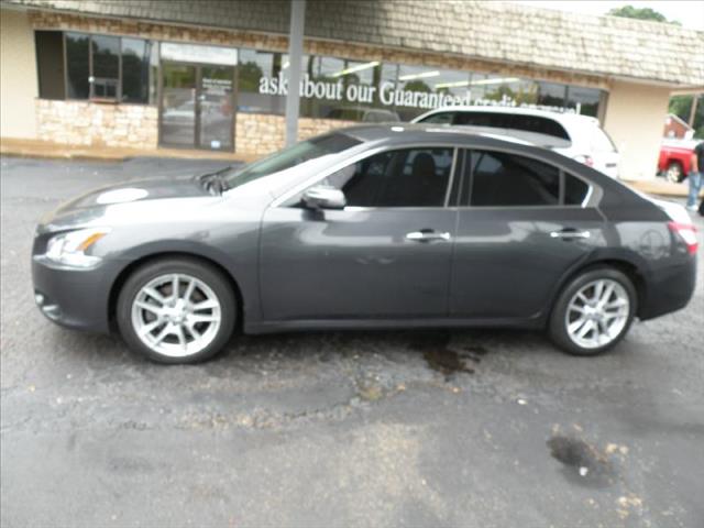 2011 Nissan Maxima SLT 3 INCH LIFT