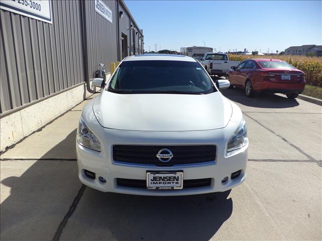 2011 Nissan Maxima 3
