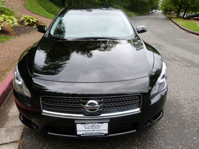 2011 Nissan Maxima T6 AWD 7-passenger Leather Moonroof