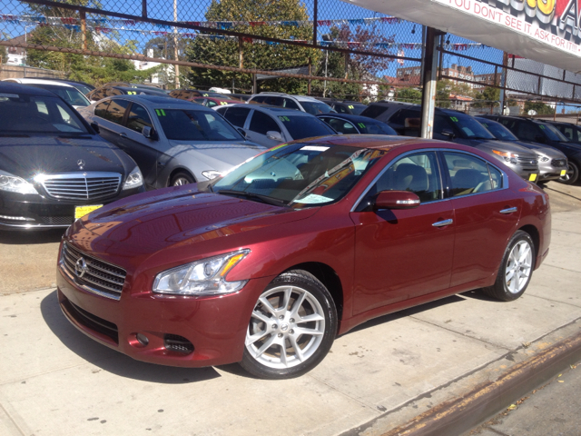 2011 Nissan Maxima XLT Harley-davidson Edition