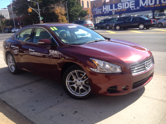 2011 Nissan Maxima XLT Harley-davidson Edition
