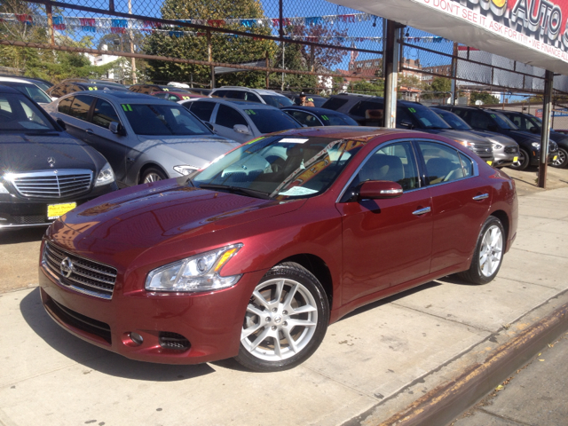2011 Nissan Maxima XLT Harley-davidson Edition