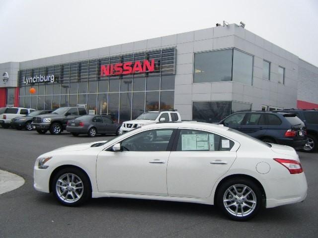 2011 Nissan Maxima Regular Cab 4-wheel Drive Work Truck