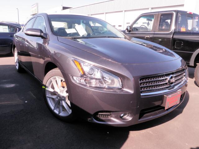 2011 Nissan Maxima Regular Cab 4-wheel Drive Work Truck