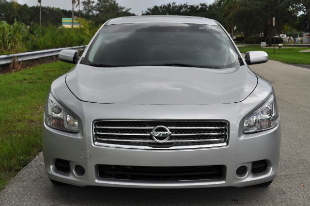 2011 Nissan Maxima 2d Coupe 442