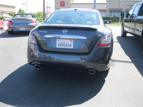 2012 Nissan Maxima Unknown