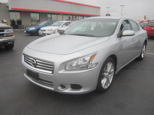 2012 Nissan Maxima E320 4matic AWD Sedan
