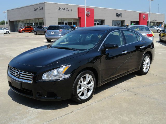2012 Nissan Maxima XR