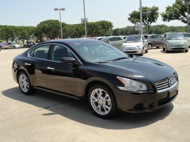 2012 Nissan Maxima XR