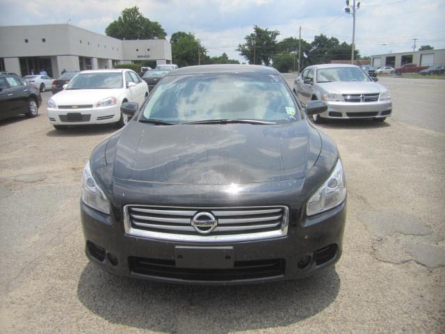 2013 Nissan Maxima Unknown