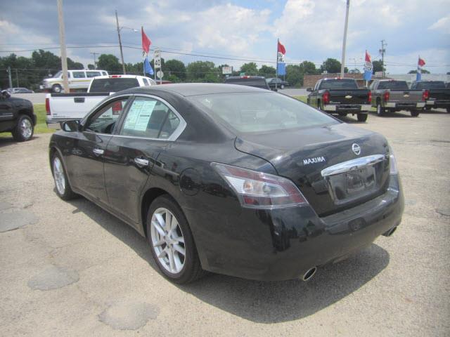 2013 Nissan Maxima Unknown
