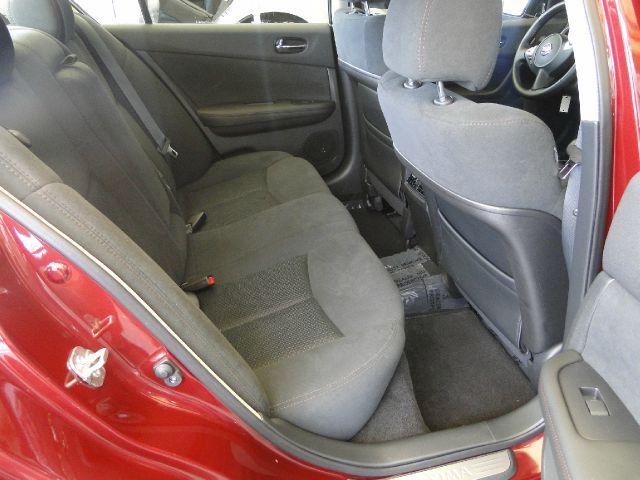 2013 Nissan Maxima XR