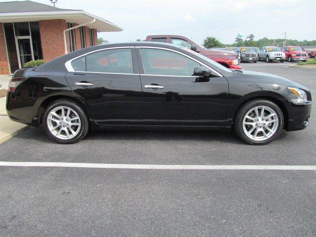 2013 Nissan Maxima Unknown