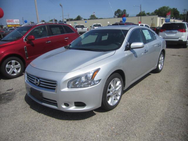 2013 Nissan Maxima Unknown