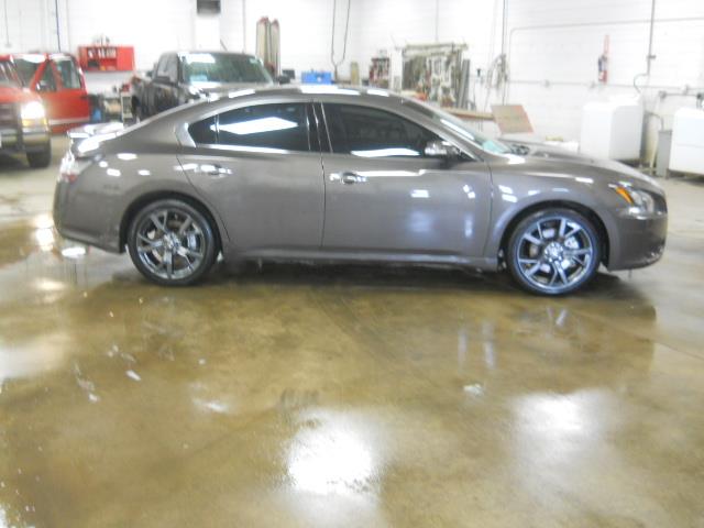 2014 Nissan Maxima Regular Cab 4-wheel Drive Work Truck