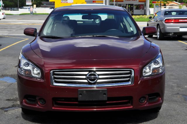 2014 Nissan Maxima XR