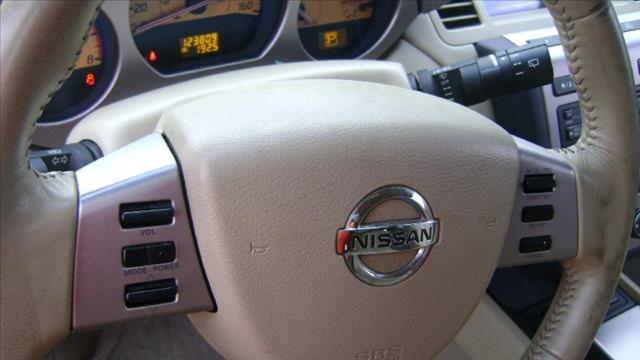 2004 Nissan Murano SE
