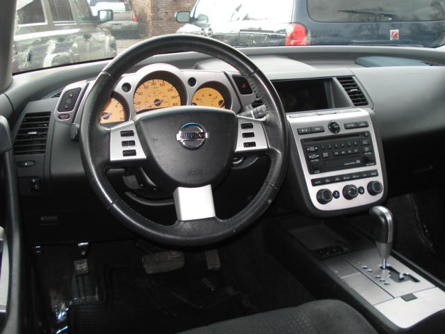 2004 Nissan Murano SE