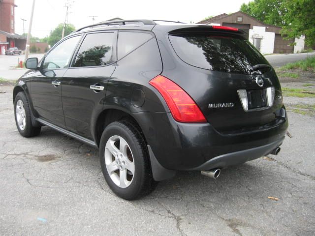 2005 Nissan Murano Lariat Crew Cab 4WD DRW
