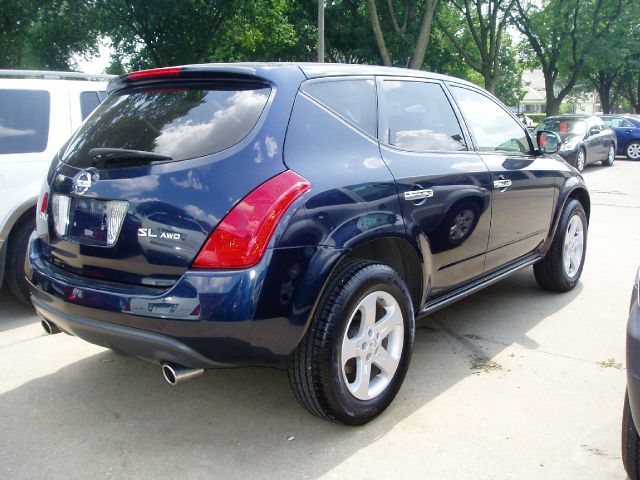 2005 Nissan Murano Lariat Crew Cab 4WD DRW