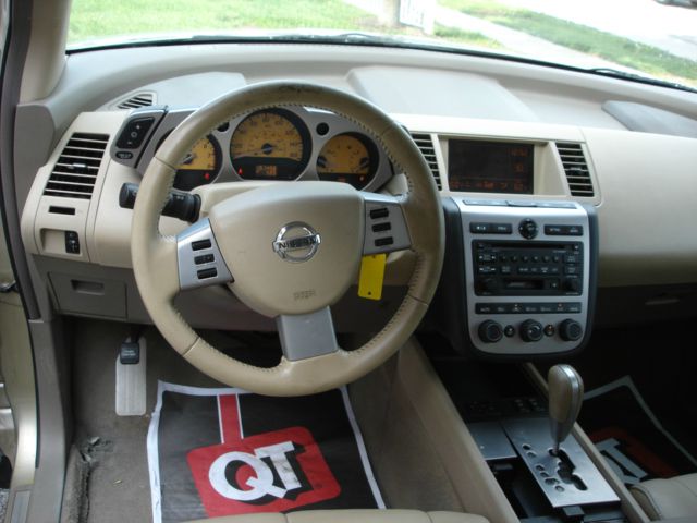 2005 Nissan Murano 2500 Xtended Cargo Van W. Rack