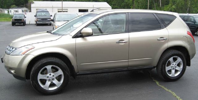 2005 Nissan Murano Lariat Crew Cab 4WD DRW