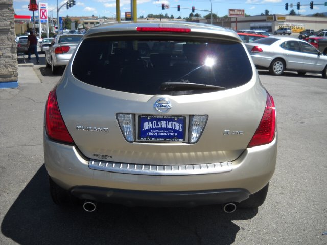 2006 Nissan Murano Lariat Crew Cab 4WD DRW