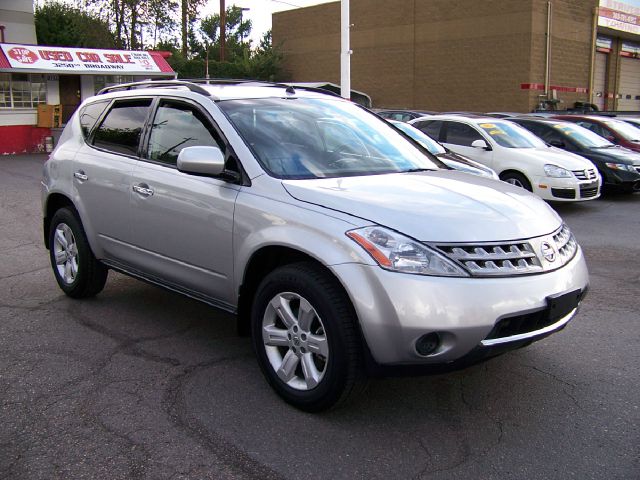 2007 Nissan Murano Lariat Crew Cab 4WD DRW
