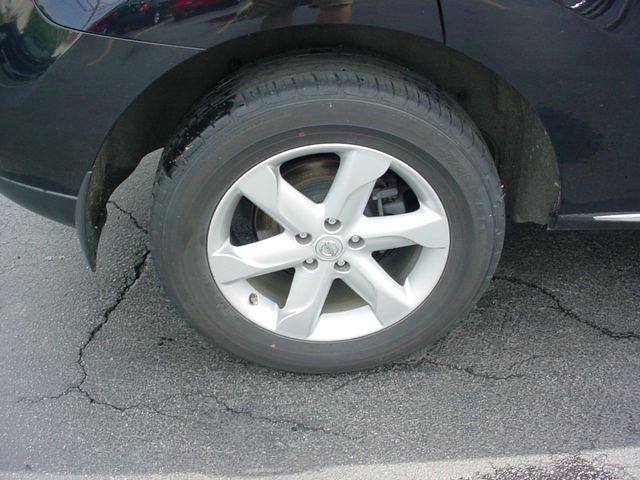 2009 Nissan Murano Lariat Crew Cab 4WD DRW