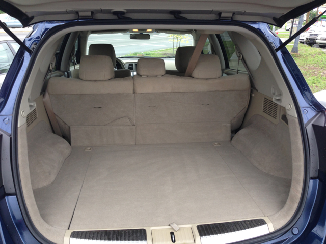 2009 Nissan Murano Lariat Crew Cab 4WD DRW