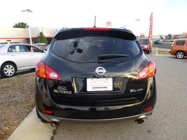 2010 Nissan Murano 5 Series 530i Sedan 4D