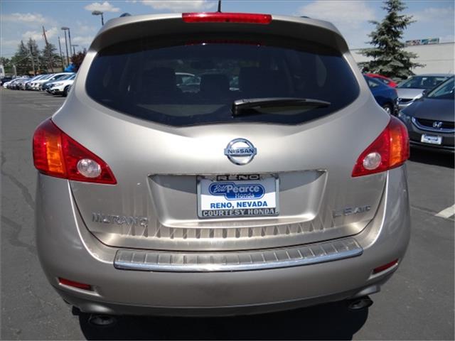2010 Nissan Murano CREW CAB XLT DRW