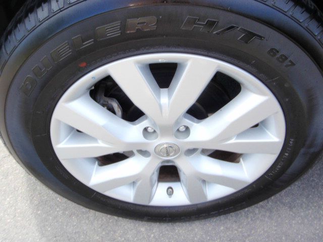 2011 Nissan Murano Lariat Crew Cab 4WD DRW