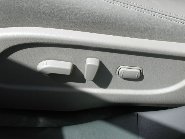 2011 Nissan Murano 2.5S ONE Owner