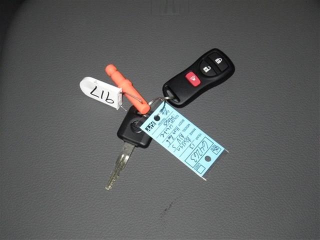 2013 Nissan NV 2DR 3.8 GRD TOUR AT