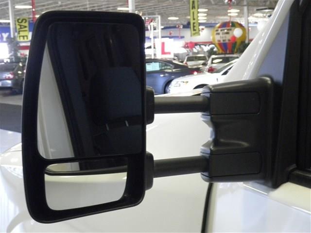 2013 Nissan NV 2DR 3.8 GRD TOUR AT