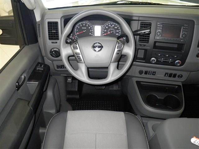 2013 Nissan NV 2DR 3.8 GRD TOUR AT