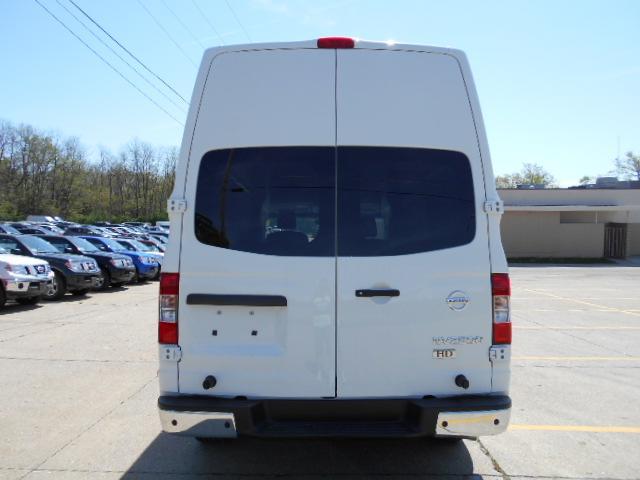 2013 Nissan NV 4.6L Eddie Bauer