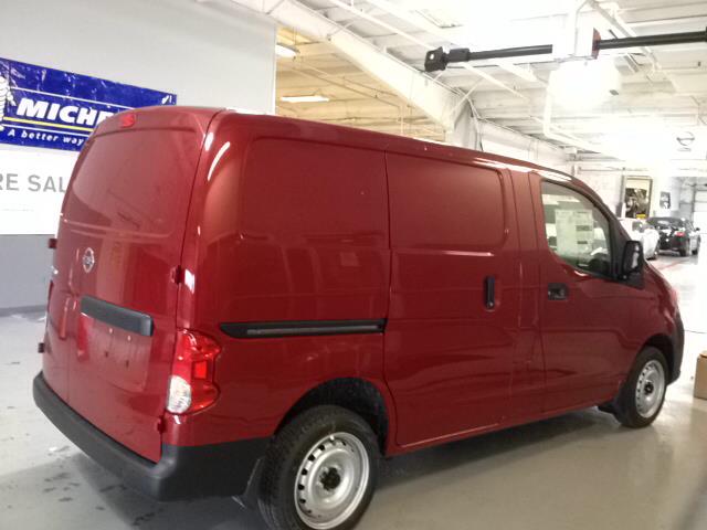 2013 Nissan NV200 XR