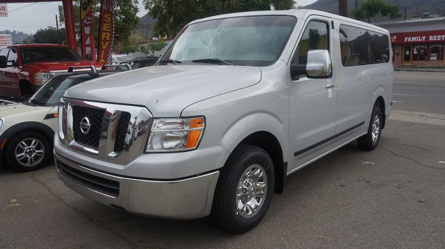 2013 Nissan NV3500 Bonneville A2