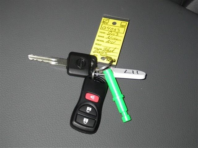 2013 Nissan NV3500 2DR 3.8 GRD TOUR AT