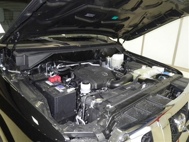 2013 Nissan NV3500 2DR 3.8 GRD TOUR AT