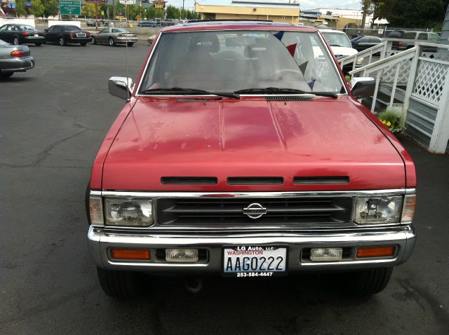 1993 Nissan Pathfinder 4dr Quad Cab HD