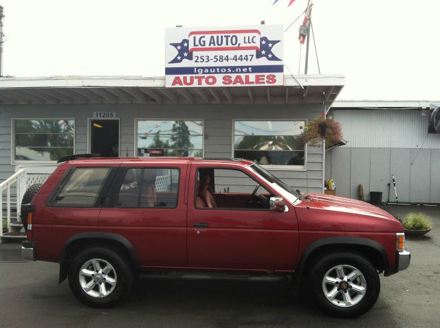 1993 Nissan Pathfinder 4dr Quad Cab HD