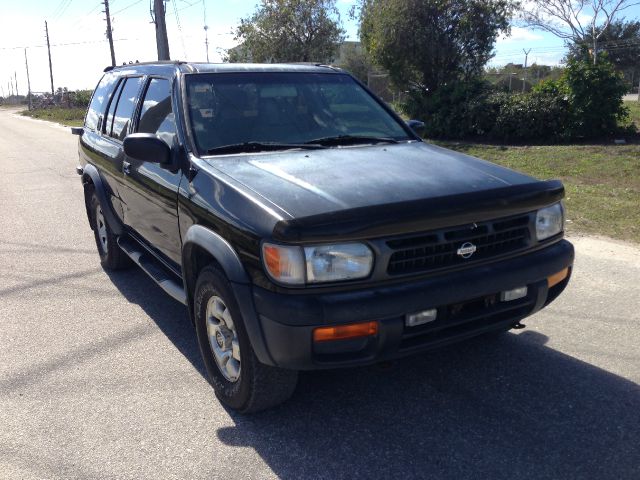 1996 Nissan Pathfinder Unknown