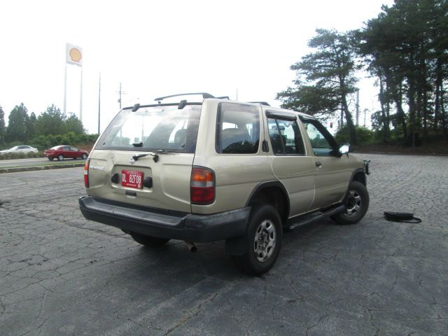 1997 Nissan Pathfinder 4dr Quad Cab HD