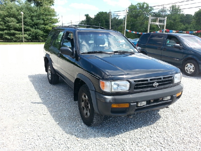 1997 Nissan Pathfinder EX-L AWD