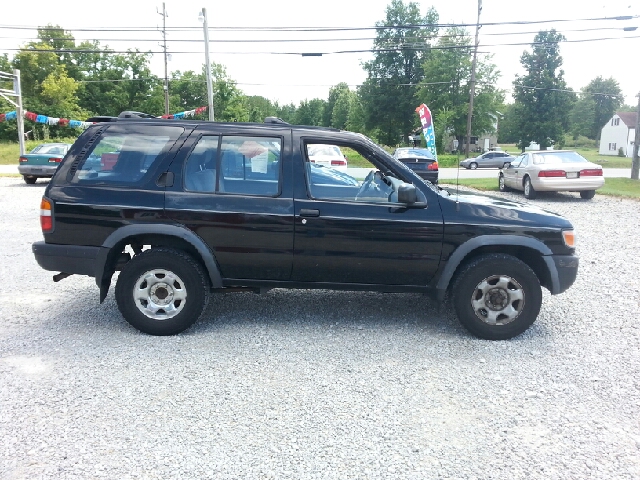 1997 Nissan Pathfinder EX-L AWD
