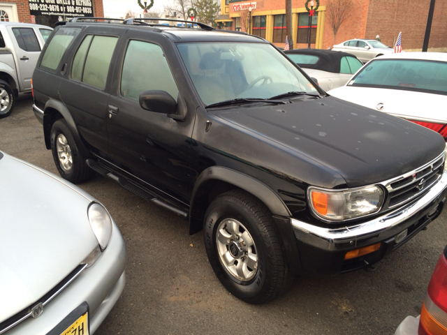 1997 Nissan Pathfinder EX-L AWD