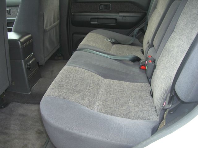 1997 Nissan Pathfinder 4dr Quad Cab HD